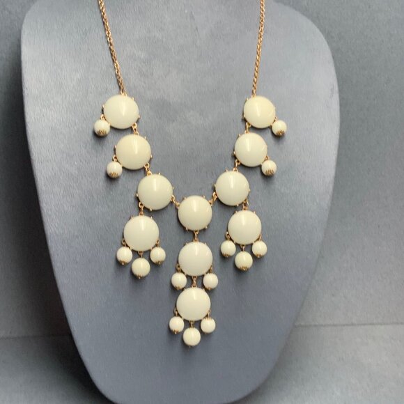 Bubble Statement Necklace 25 In White Round Beads Gold Copper Chain Classic Y2K - Picture 2 of 9